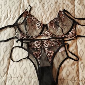 Women's bra and panty set XL (Large) Sexy black sheer with pink
